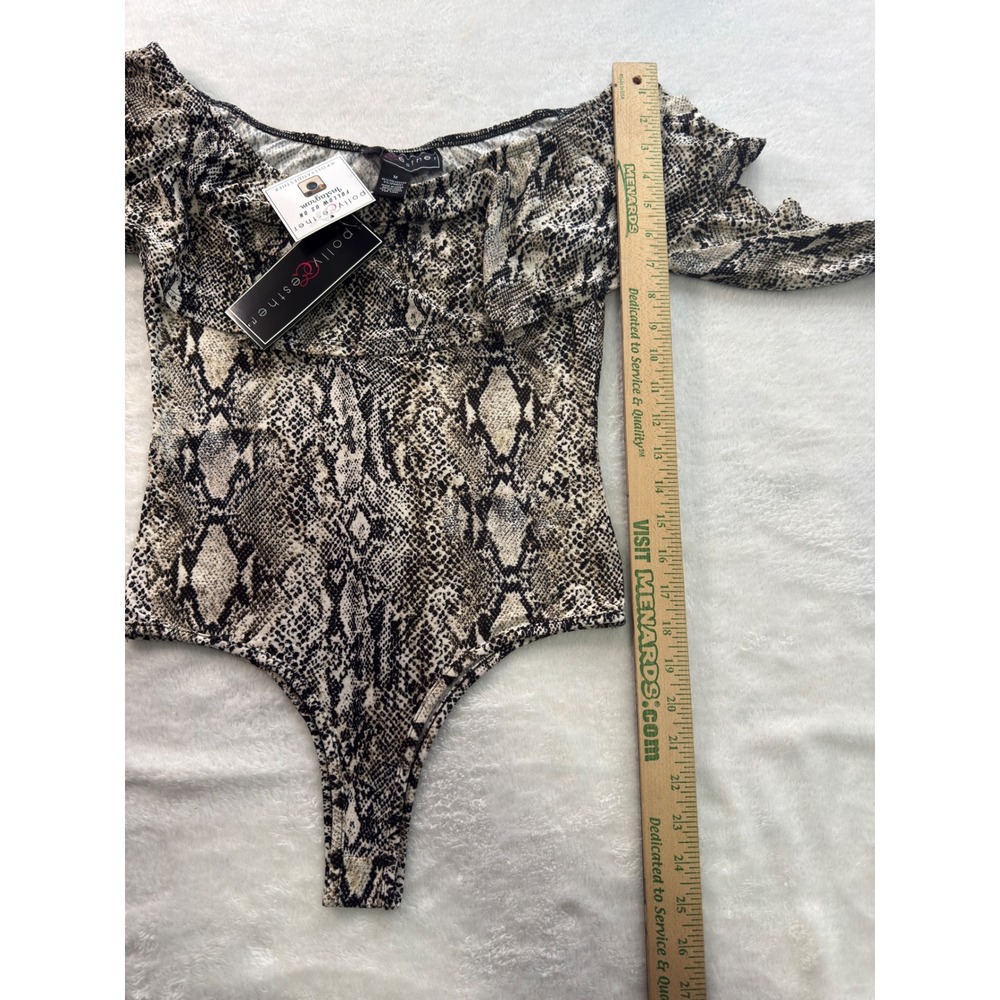 Polly & Esther Snakeskin Off Shoulder Ruffle Bodysuit Long Sleeve Gray Thong M - Picture 6 of 9